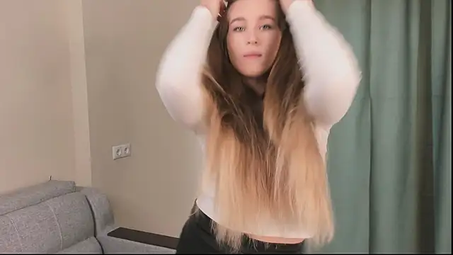 Snapshot of CoriEustis chatting on 03/20/26, 07:57 CoriEustis online show from 03/20/26, 07:57