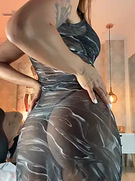 SERENAA   online show from 04/09/26, 03:39