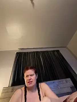 JulieetteLatte online show from 04/04/26, 03:05