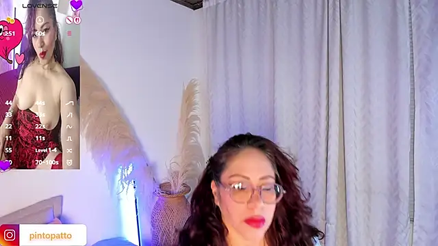 Mariia Paulaa online show from 05/13/26, 04:10