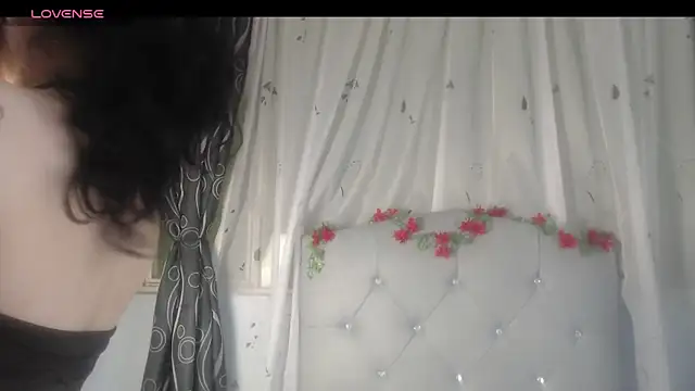 Snapshot of Victoria_Founta1 chatting on 06/02/26, 09:17 Victoria Founta1 online show from 06/02/26, 09:17