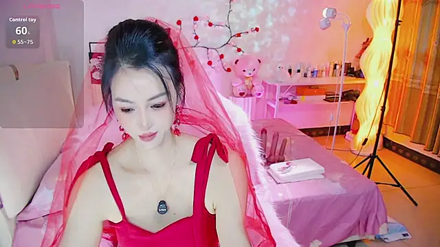 Evelyn-007 online show from 08/04/26, 03:36