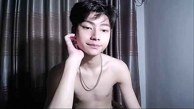 Snapshot of XX-XIUXIU chatting on 06/07/26, 06:17 XX-XIUXIU online show from 06/07/26, 06:17