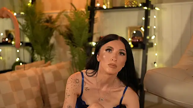 EllieJules online show from 07/29/26, 03:15