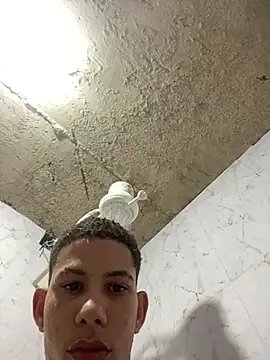 sgxtremm online show from 03/17/26, 06:06