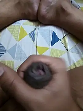 BisexualDaddy30 online show from 04/03/26, 08:01