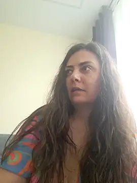Arya Malone online show from 05/22/26, 11:27