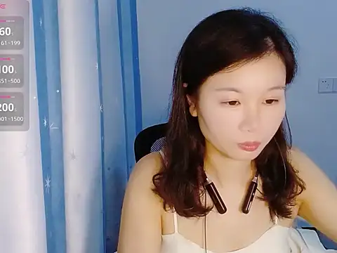 Snapshot of Lianzi-2026 chatting on 03/27/26, 11:43 Lianzi-2026 online show from 03/27/26, 11:43