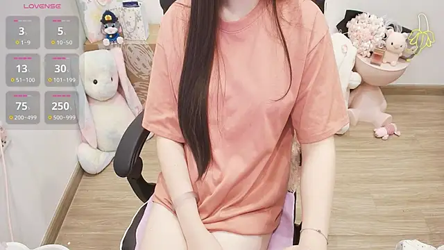 Nana Chu online show from 07/19/26, 12:03
