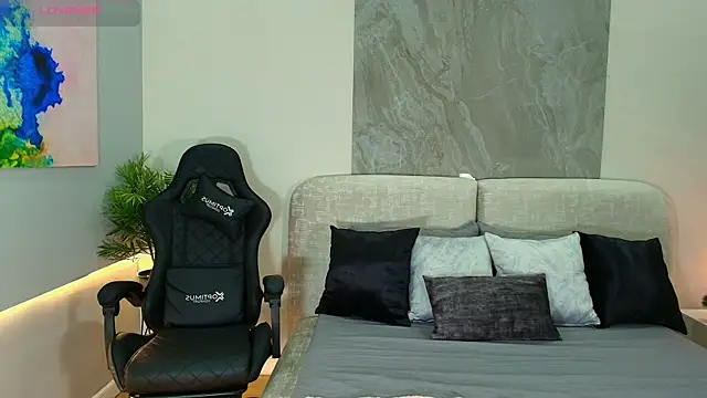Megan lux  online show from 07/28/26, 03:21