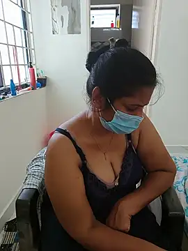 Snapshot of tamil_manjalmaami chatting on 06/15/26, 06:04 tamil manjalmaami online show from 06/15/26, 06:04