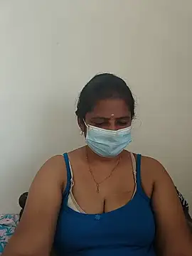 Snapshot of tamil_manjalmaami chatting on 07/11/26, 04:15 tamil manjalmaami online show from 07/11/26, 04:15