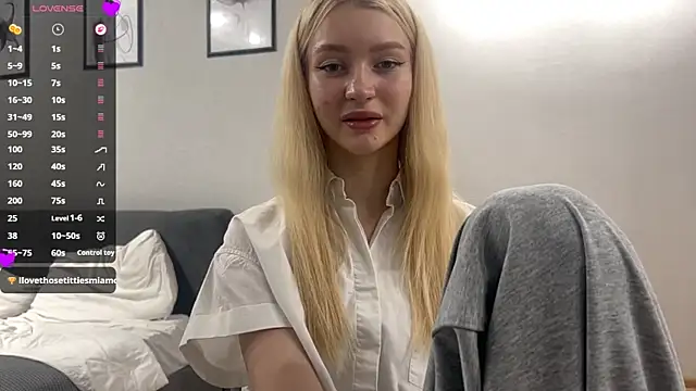 Snapshot of MelissaEvenns chatting on 06/10/26, 02:16 MelissaEvenns online show from 06/10/26, 02:16
