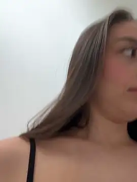 Lauren Storm online show from 04/27/26, 06:50