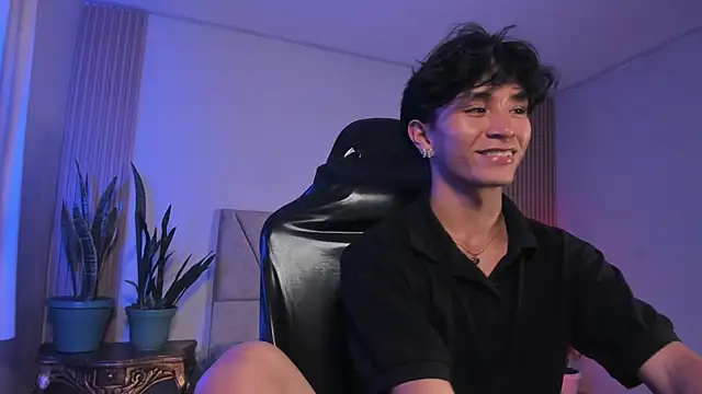 cococumps online show from 03/30/26, 08:21