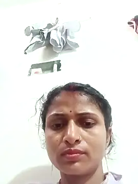 Snapshot of Leelaaji chatting on 03/27/26, 12:38 Leelaaji online show from 03/27/26, 12:38