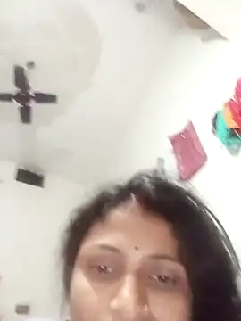 Snapshot of Leelaaji chatting on 03/27/26, 06:18 Leelaaji online show from 03/27/26, 06:18