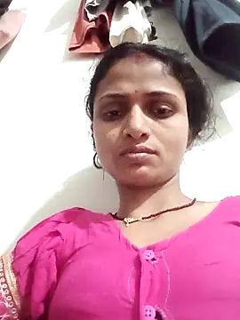 Snapshot of Leelaaji chatting on 04/11/26, 04:44 Leelaaji online show from 04/11/26, 04:44