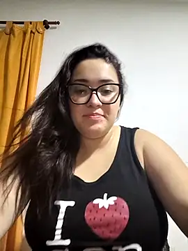 Snapshot of Lupexxx69 chatting on 04/02/26, 03:26 Lupexxx69 online show from 04/02/26, 03:26