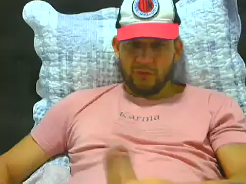 Snapshot of altenori chatting on 07/17/26, 01:34 altenori online show from 07/17/26, 01:34