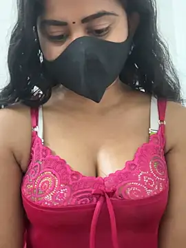 sexy-riyaa43 online show from 04/30/26, 08:57