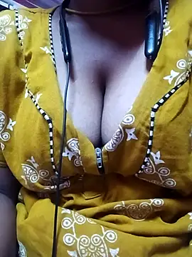 Lucky Meenu online show from 04/06/26, 11:38