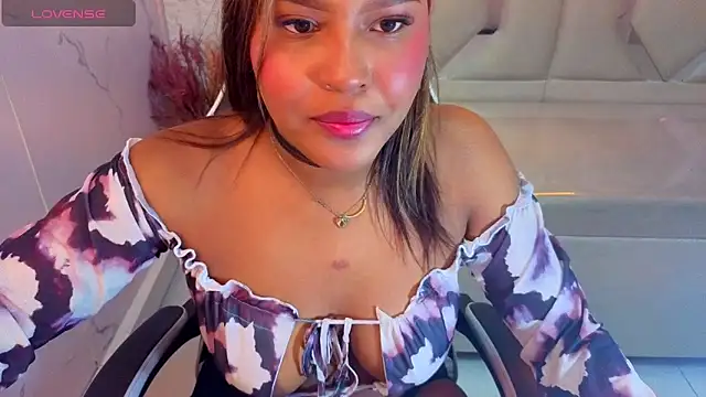 naomitp online show from 06/05/26, 12:33