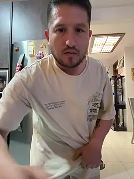 leonel37- online show from 03/20/26, 02:22