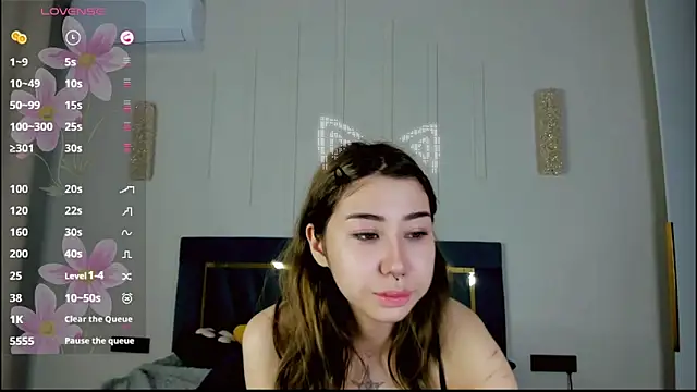 gigi meii online show from 04/25/26, 01:36