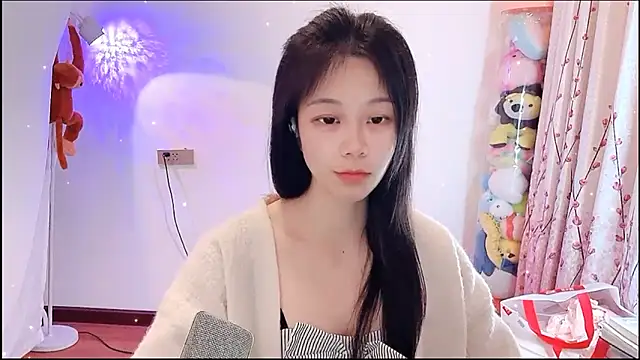 QQ-7890 online show from 04/23/26, 05:30