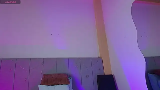 LiiaaGenner online show from 04/27/26, 06:28