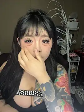 Coco4669 online show from 03/18/26, 08:23