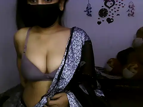 Snapshot of Ishika_baby_ chatting on 05/08/26, 07:41 Ishika baby online show from 05/08/26, 07:41