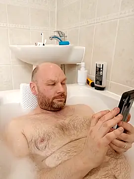 pitch 122 online show from 04/04/26, 03:53