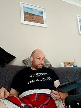 pitch 122 online show from 06/07/26, 09:57
