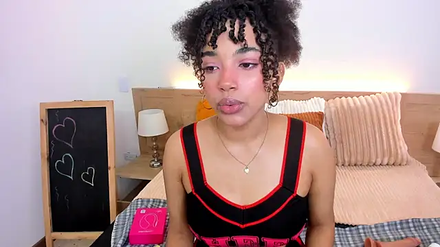 JazmyXXX online show from 05/26/26, 08:16
