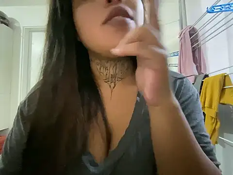 Snapshot of juel1sa chatting on 07/10/26, 06:21 juel1sa online show from 07/10/26, 06:21