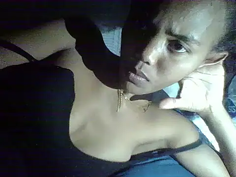 Snapshot of Elenah94 chatting on 03/21/26, 10:02 Elenah94 online show from 03/21/26, 10:02