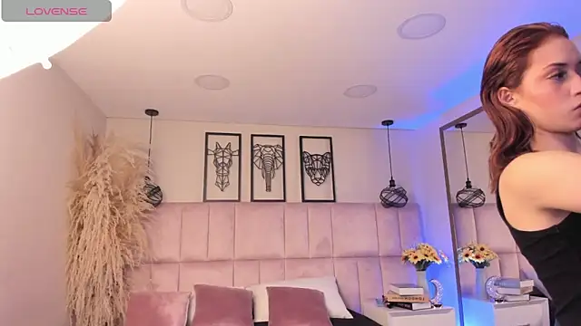 Honney Taylor online show from 04/01/26, 08:17