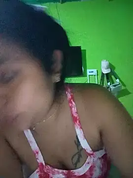 Snapshot of Roxanna_SexyGril chatting on 03/19/26, 03:38 Roxanna SexyGril online show from 03/19/26, 03:38