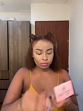 Kloe rousse01 online show from 05/21/26, 07:54