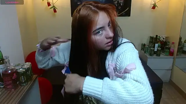 Miley Clarck online show from 05/01/26, 12:32