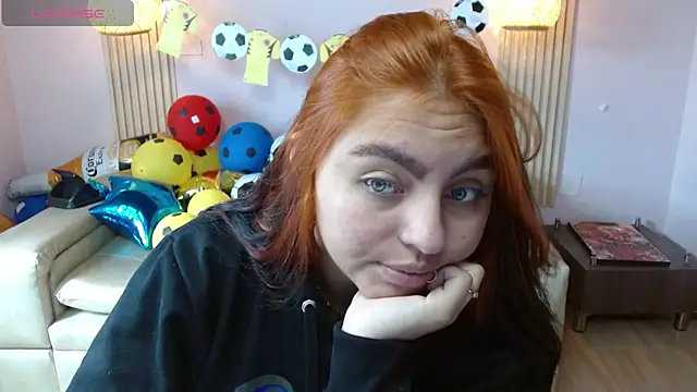 Snapshot of Miley_Clarck chatting on 07/13/26, 01:58 Miley Clarck online show from 07/13/26, 01:58