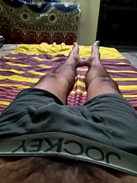 Snapshot of yoursTelugu_boy chatting on 05/08/26, 08:03 yoursTelugu boy online show from 05/08/26, 08:03