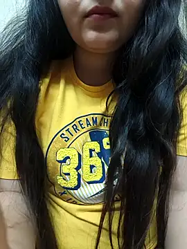 Snapshot of neelam_rawat chatting on 04/10/26, 07:07 neelam rawat online show from 04/10/26, 07:07