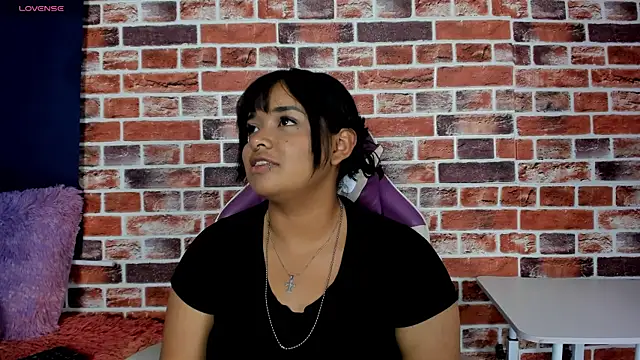 SofiiaCutee online show from 05/06/26, 02:19