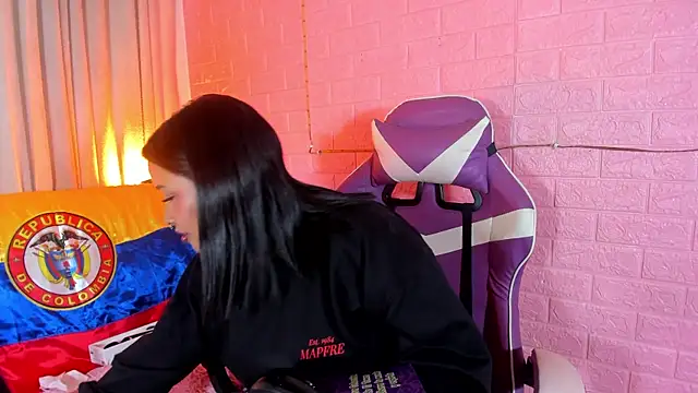 SofiiaCutee online show from 06/18/26, 02:34