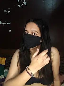 REENA-STRIP online show from 04/24/26, 03:14