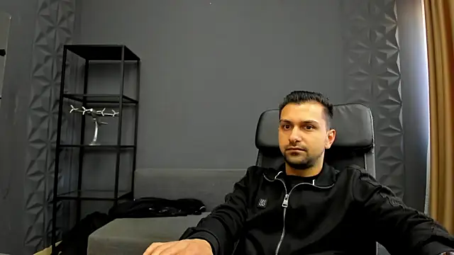 BryceReign online show from 04/29/26, 05:11