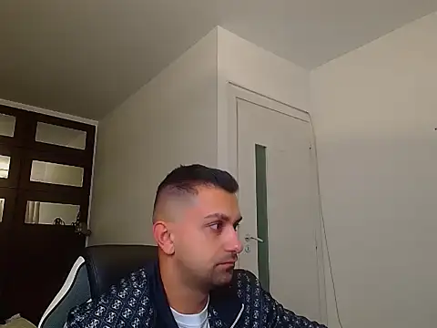 BryceReign online show from 05/04/26, 04:30
